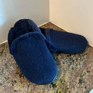 Dearfoams women’s slippers
